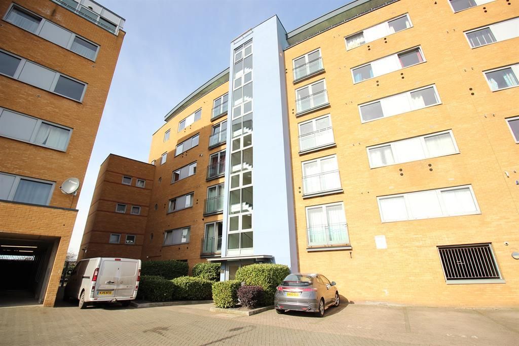 Property photo 1 of 21