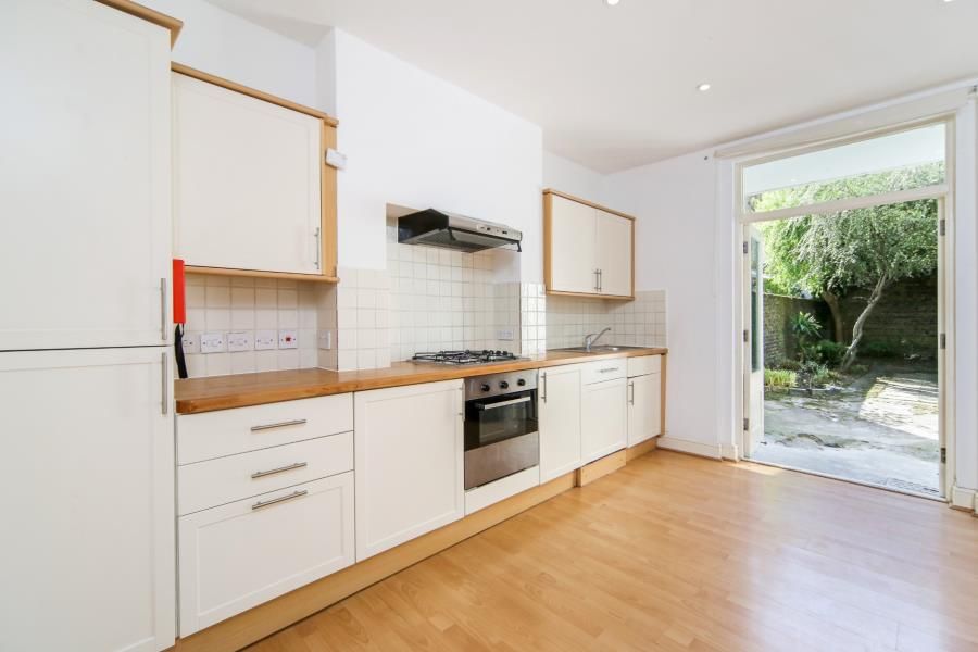 Property photo 2 of 6