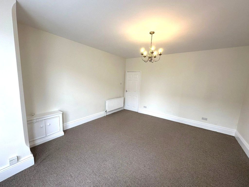 Property photo 2 of 10 Picture No. 04