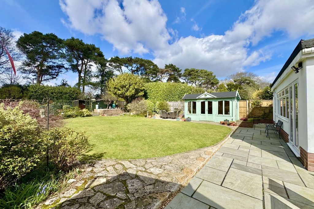 Property photo 3 of 26