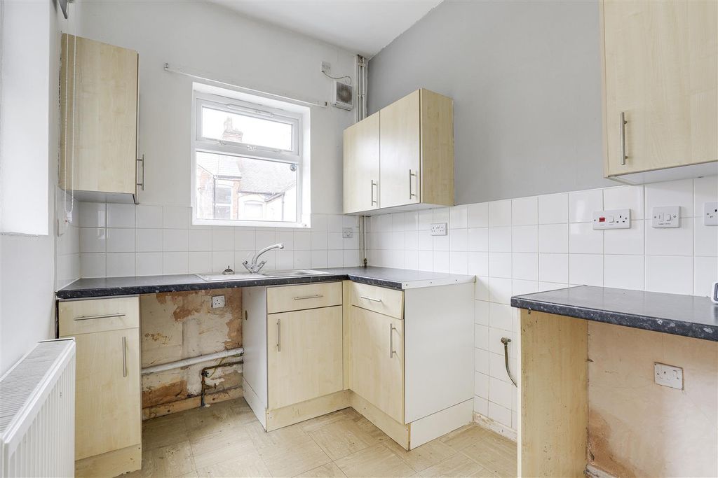 Property photo 3 of 9 9141.Jpg