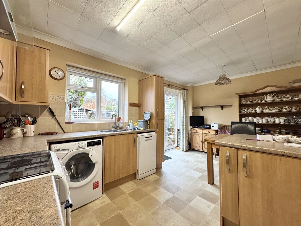 Property photo 3 of 7 Picture No. 05