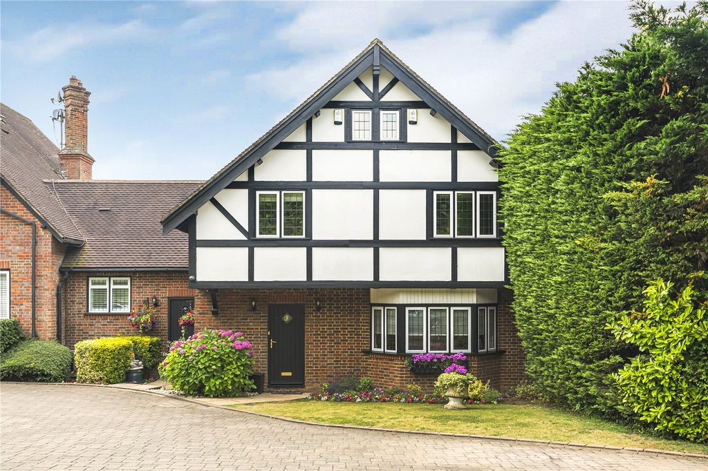 Property photo 1 of 24 Picture No. 34