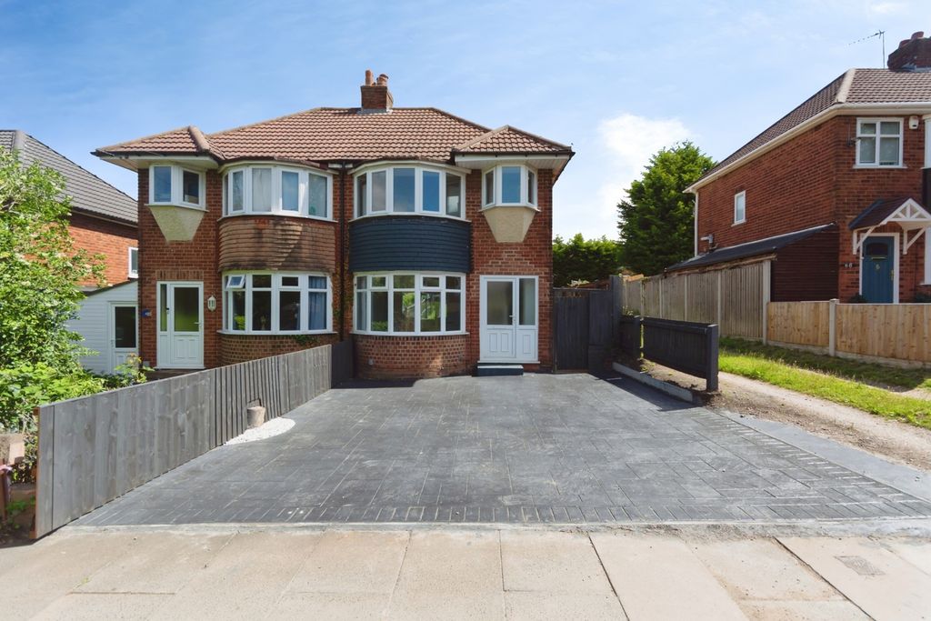 Property photo 2 of 20 Pbox-Img.Jpg