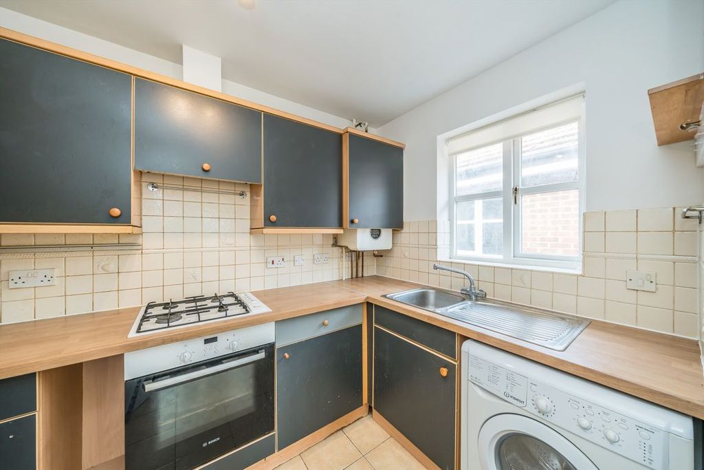 Property photo 3 of 5