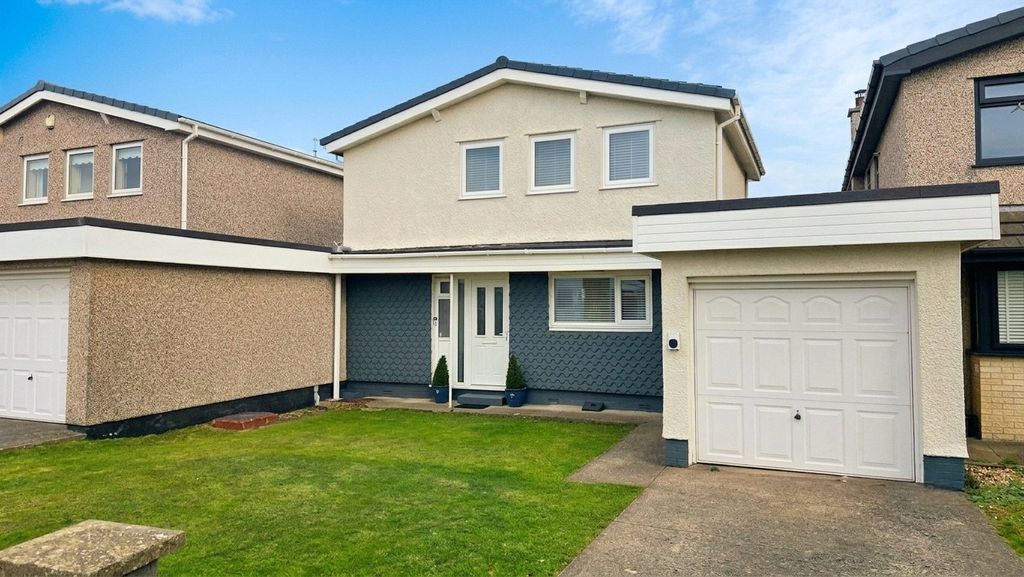 Property photo 1 of 17 Front
