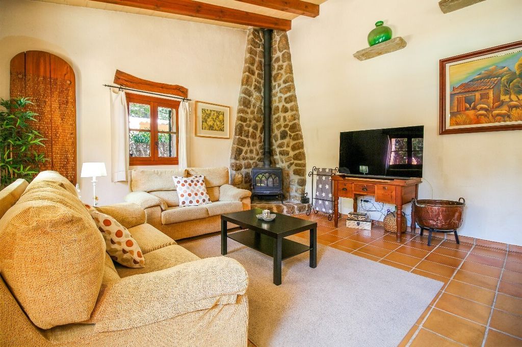 Property photo 1 of 10 C2391 (7)