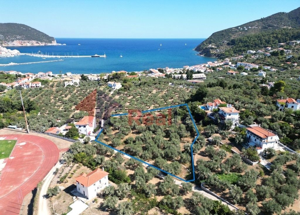 Property photo 2 of 10