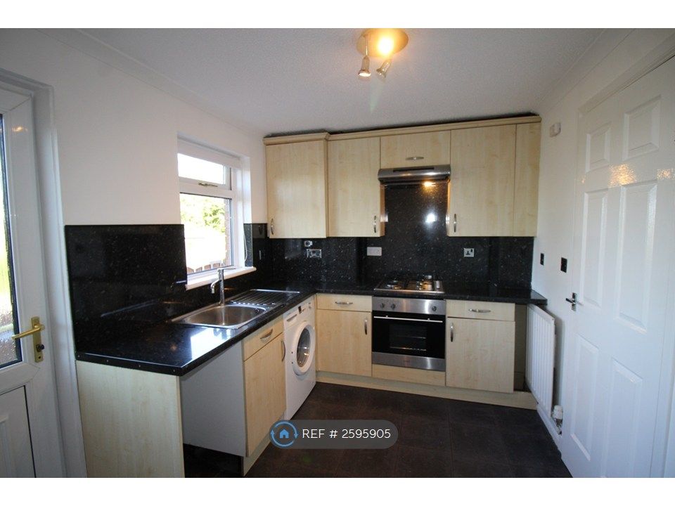 Property photo 1 of 16 Kitchen