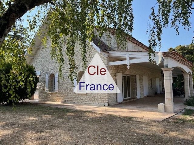 Property photo 2 of 14