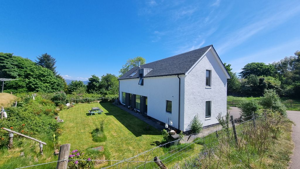 Property photo 1 of 27