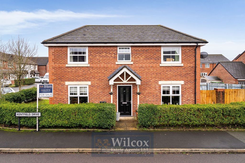 Property photo 1 of 23