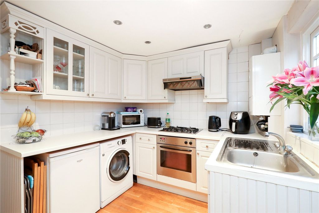 Property photo 2 of 11 Picture No. 06