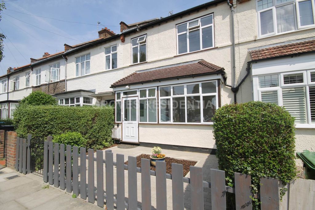 Property photo 2 of 14