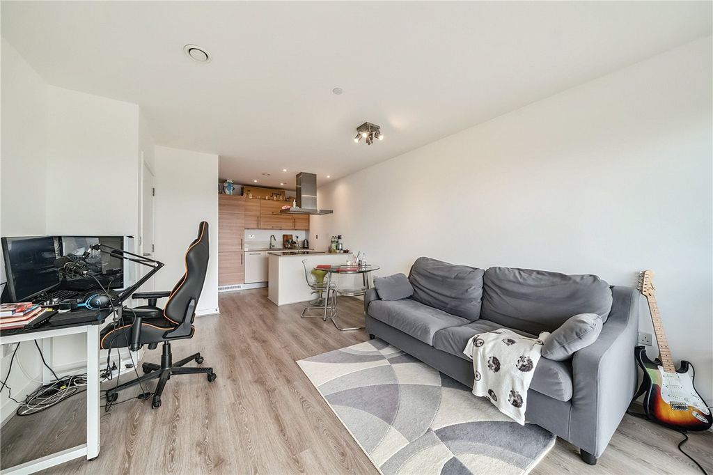 Property photo 3 of 16 Picture No. 03