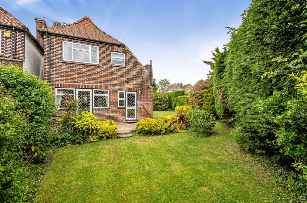 Property photo 2 of 14 1454241-15-69Fb4F264Aa3E