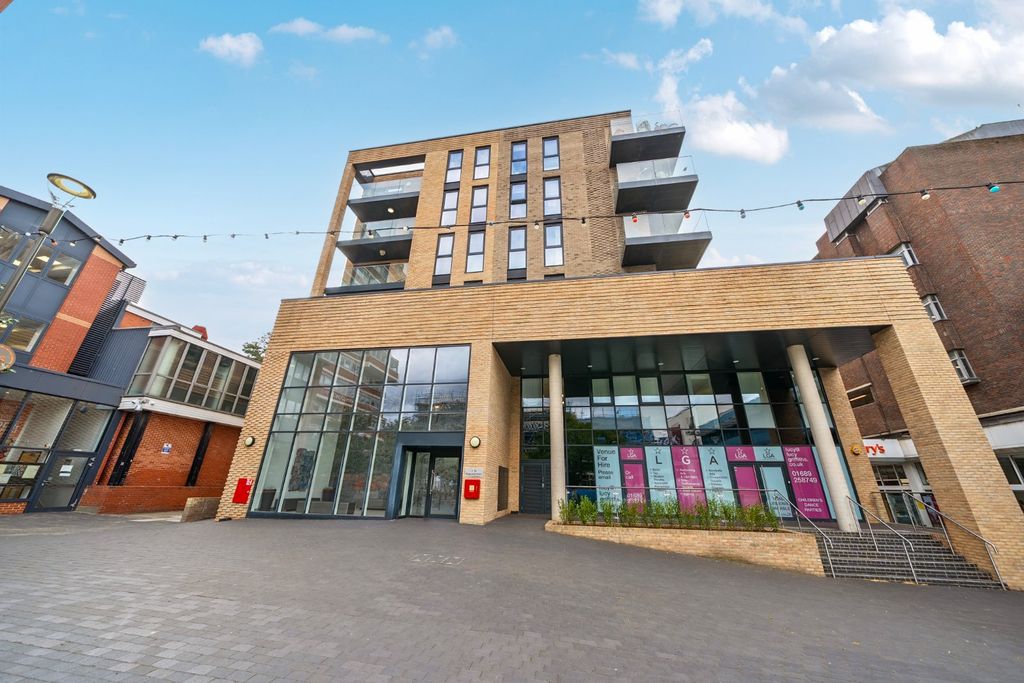 Property photo 1 of 15 Picture No. 03