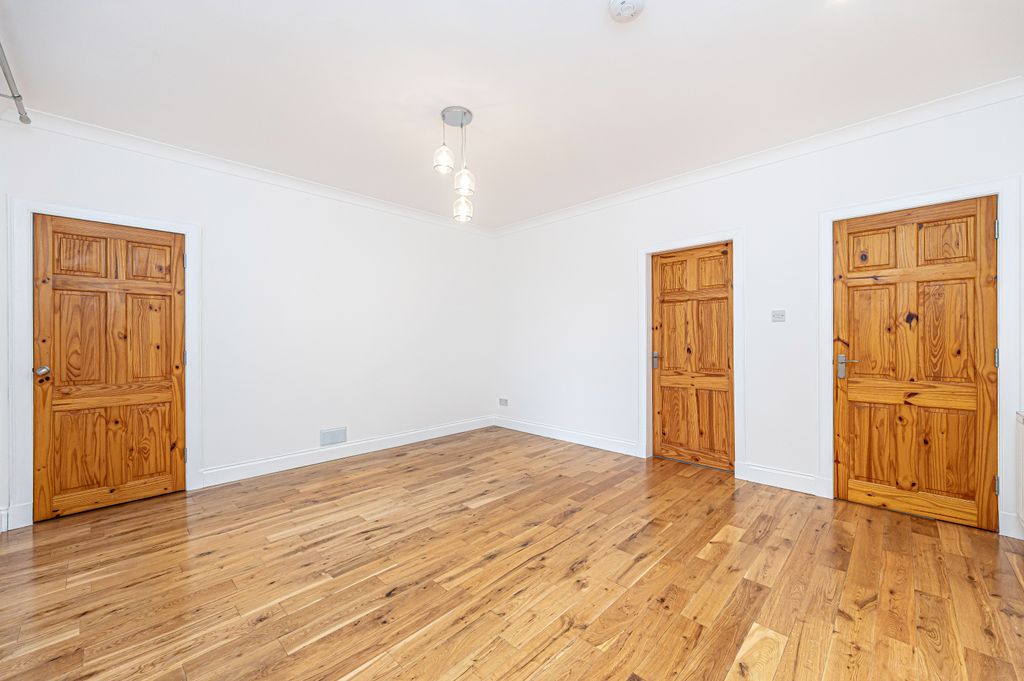 Property photo 3 of 23 Property Image 3