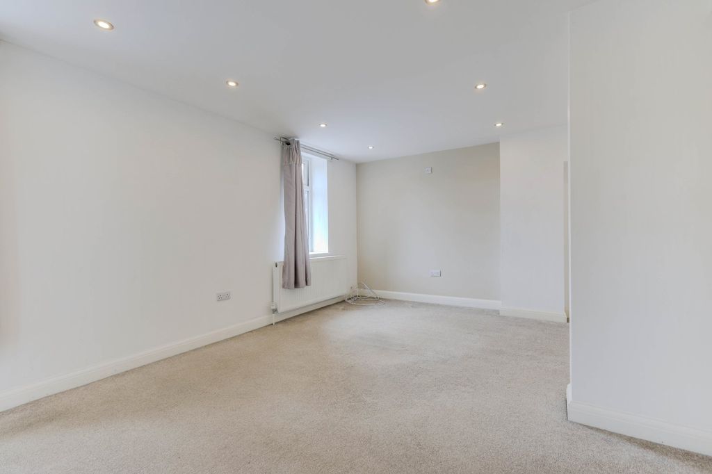 Property photo 3 of 11 Picture No. 03