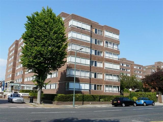 Property photo 1 of 6