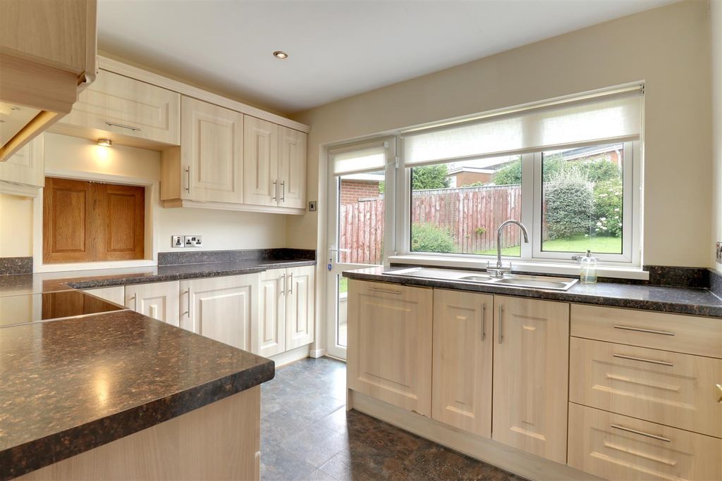 Additional image 8 of 3 bed detached bungalow for sale3 Glenside, Comber, Newtownards BT23