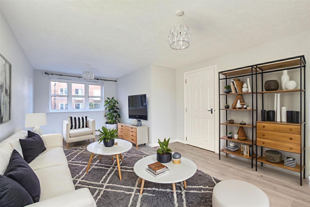 Property photo 3 of 21 Lounge_3 - 3.Jpeg