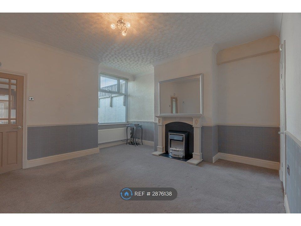 Property photo 3 of 24