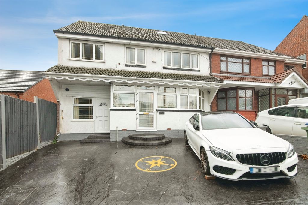 Property photo 1 of 27