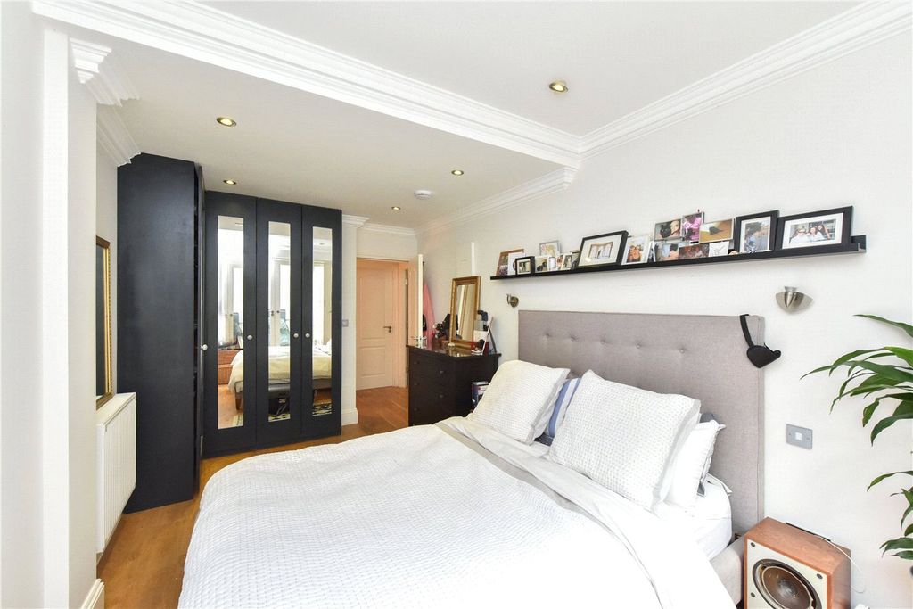 Property photo 3 of 12 Picture No. 15