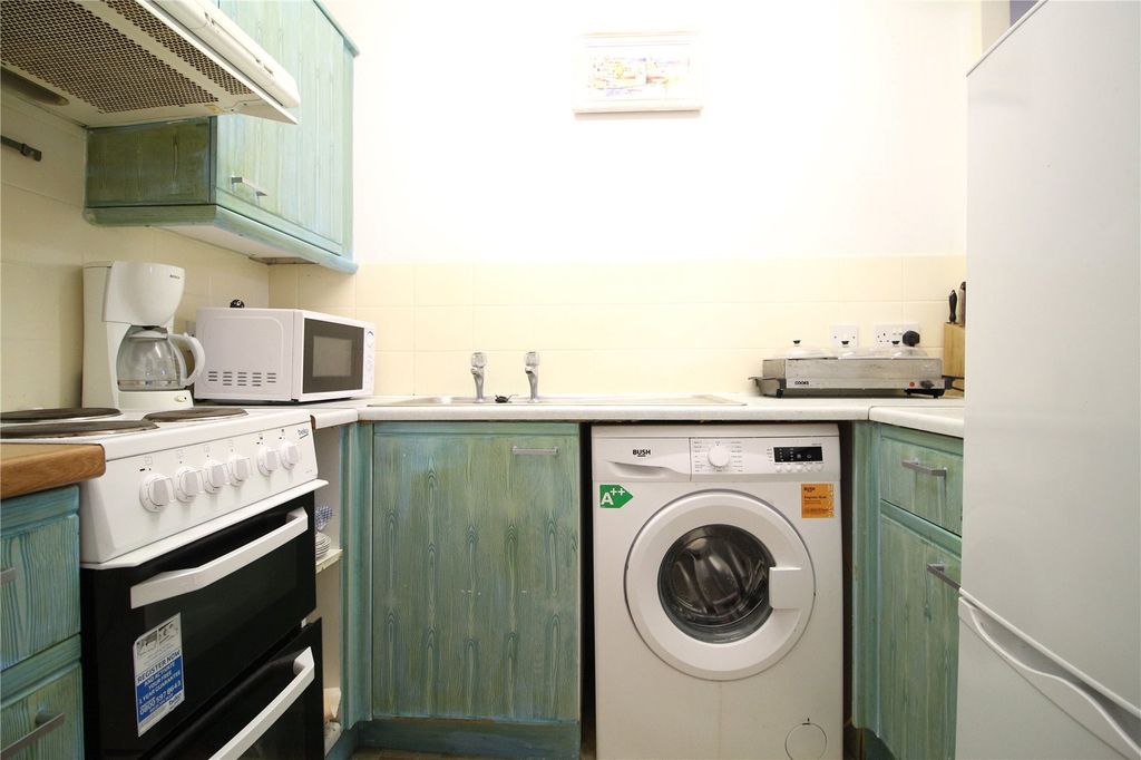 Property photo 2 of 9 Picture No. 04