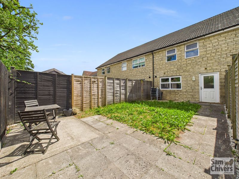 Property photo 3 of 16 Photo 17