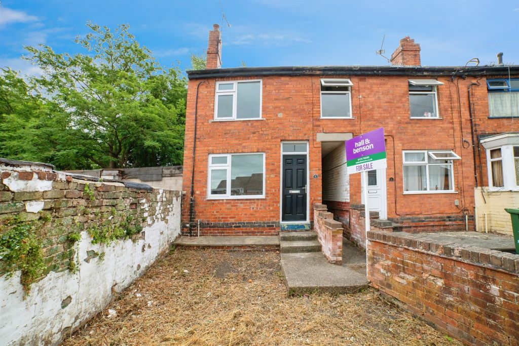 Property photo 1 of 17