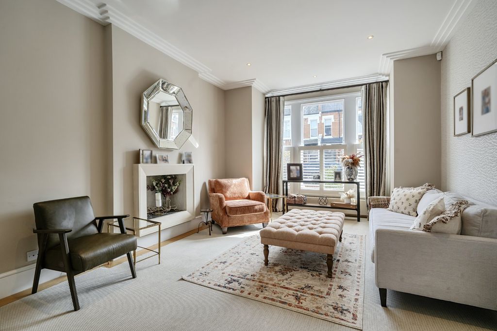 Property photo 3 of 25 Picture No. 31