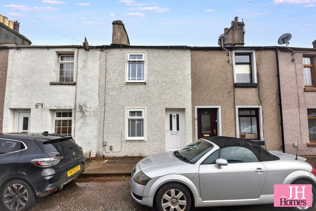 Property photo 1 of 13