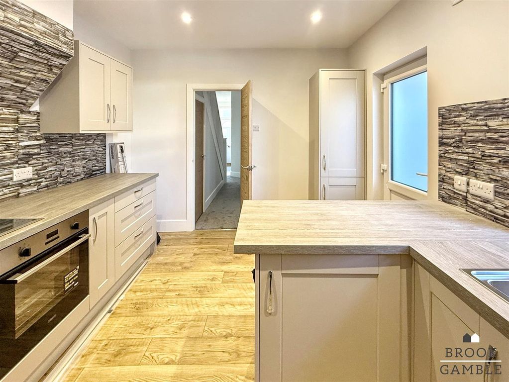 Property photo 3 of 15 Email Info@Brookgamble.Co.uk