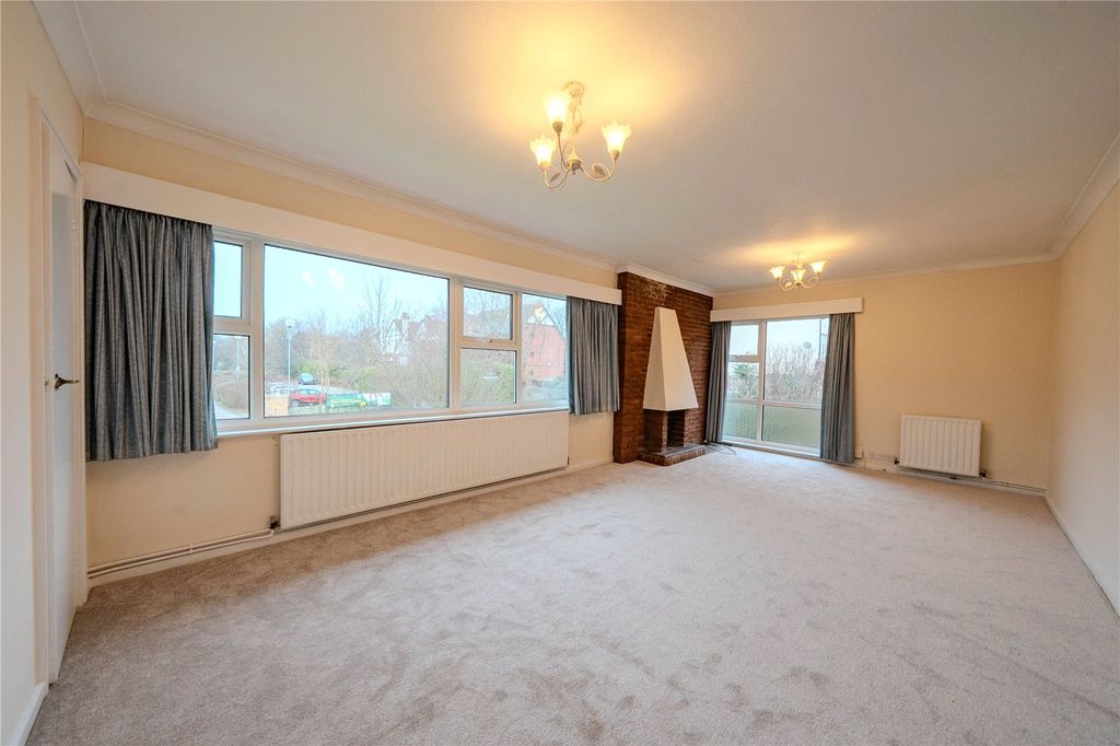 Property photo 3 of 7 Picture No. 01