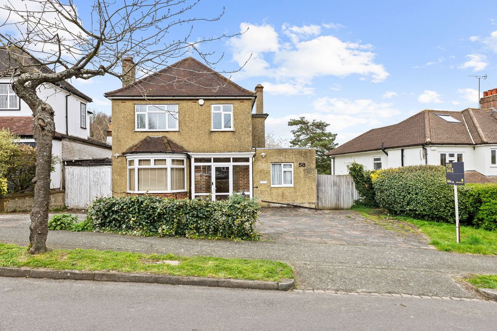 Property photo 1 of 24