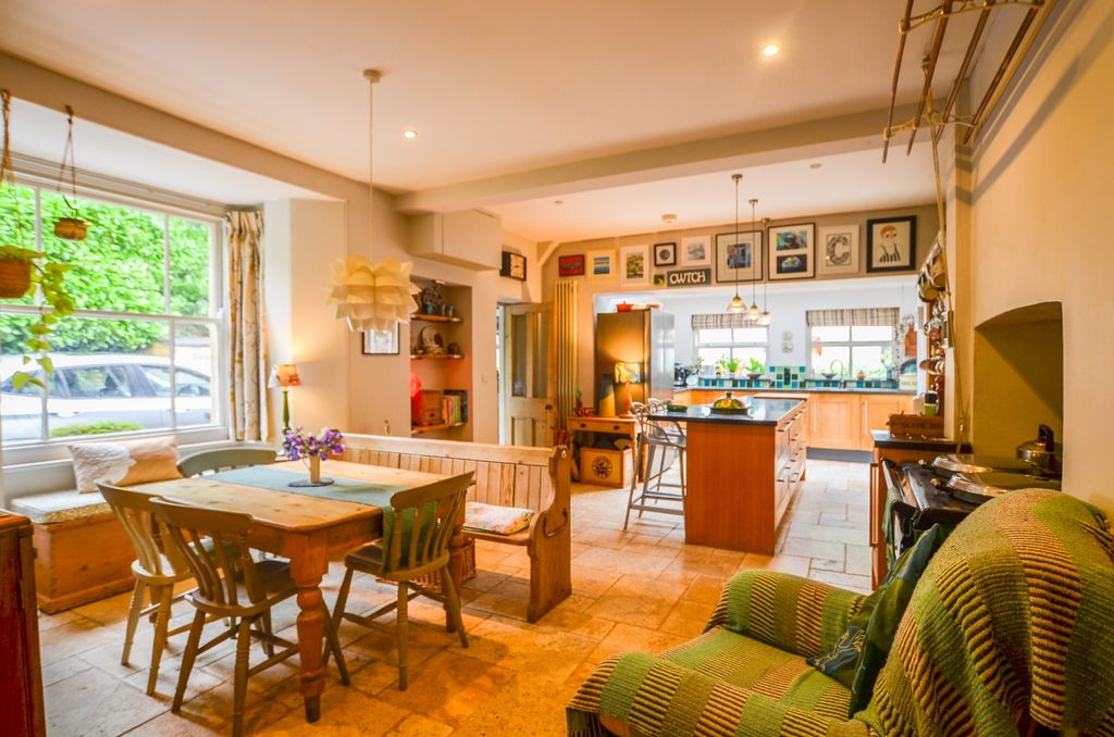 Property photo 3 of 30 T Recanyke Tps Bodmin Branch 01208 872728-2