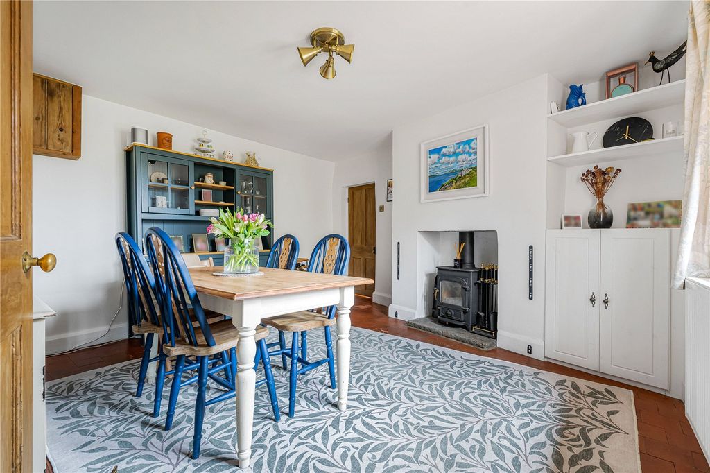 Property photo 3 of 18 Dining Room