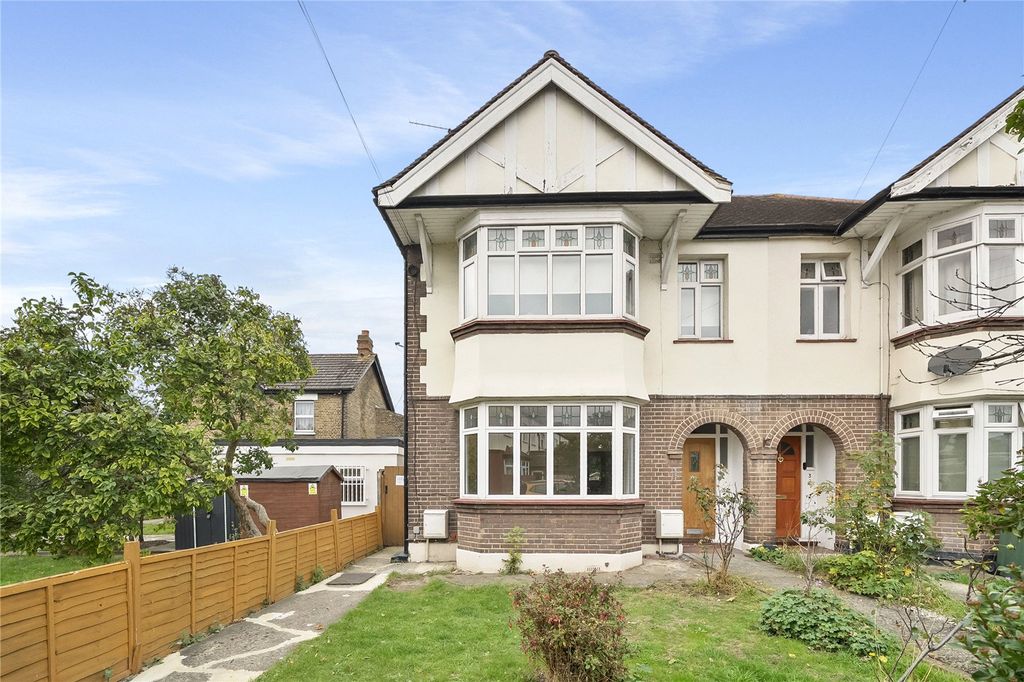 Property photo 1 of 16 Picture No. 04