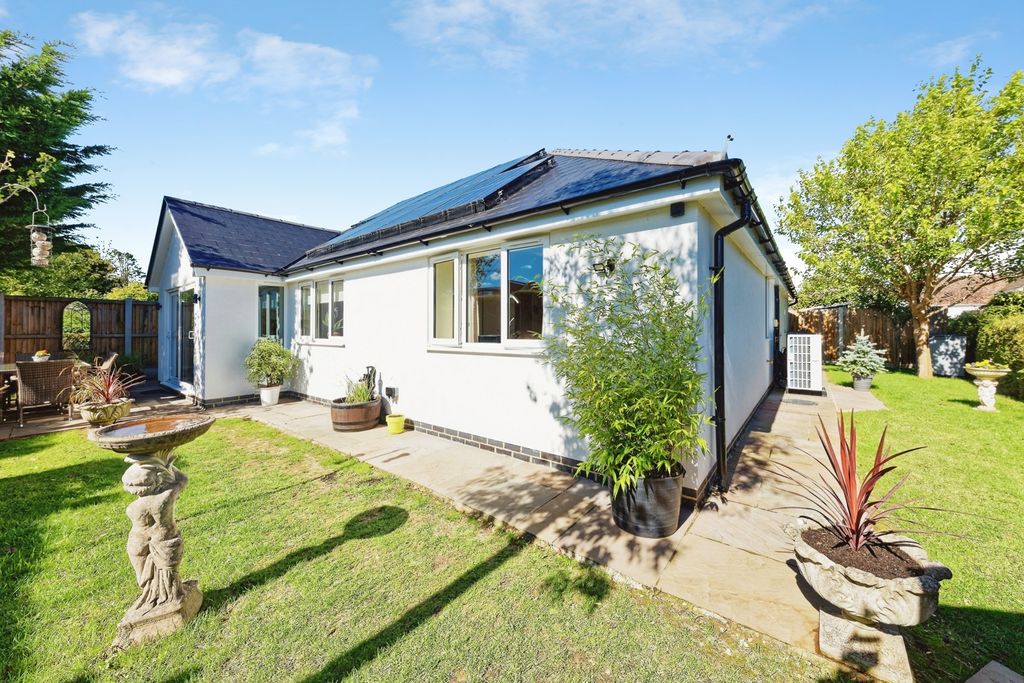 Property photo 3 of 23 Pbox-Img.Jpg