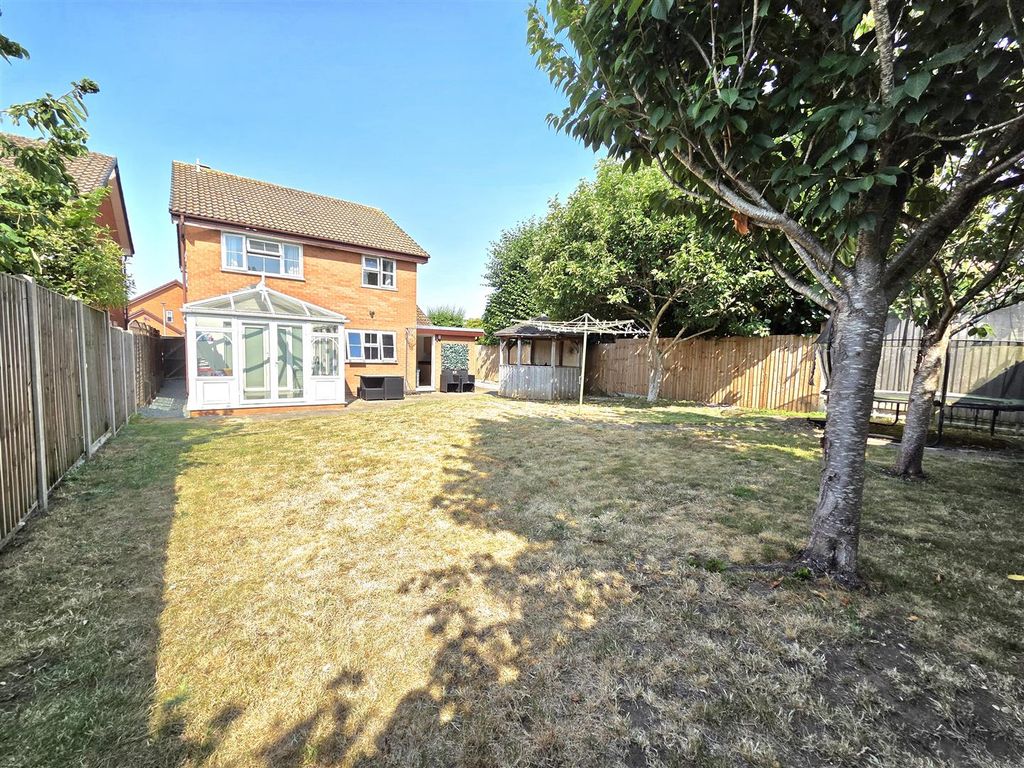 Property photo 3 of 23