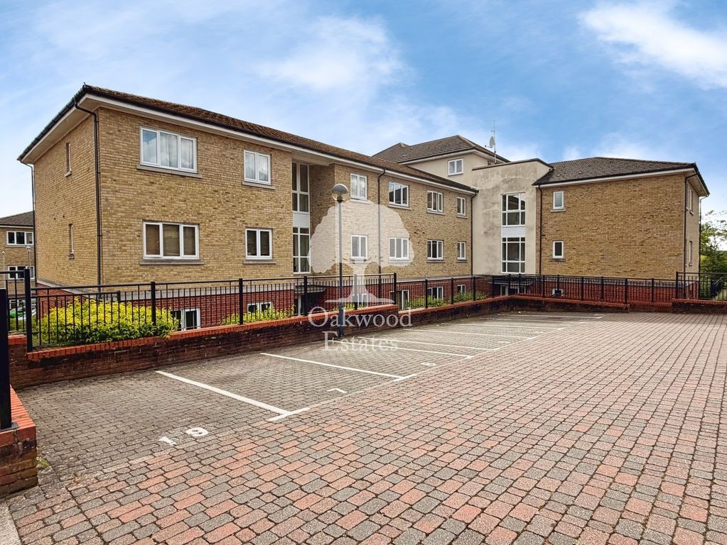 Property photo 1 of 12 External