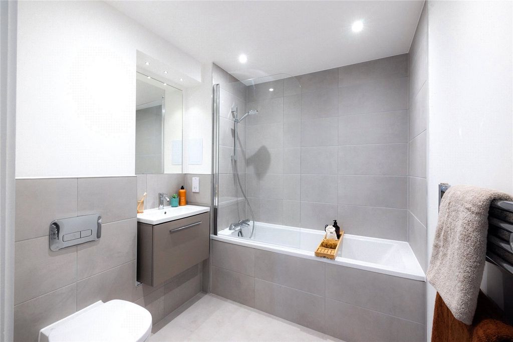 Property photo 2 of 6 Picture No. 02