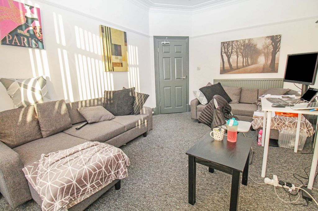 Property photo 1 of 11 Picture No. 03