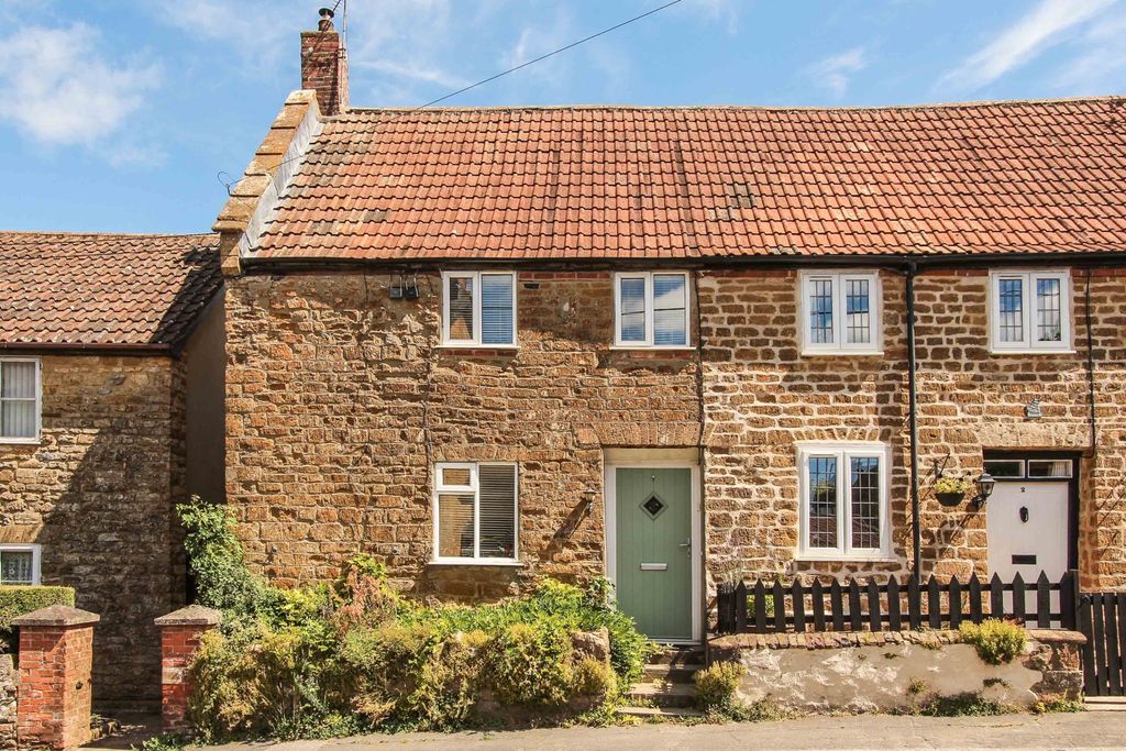 Property photo 1 of 14 Foha