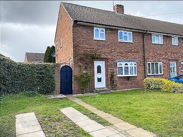 Property photo 1 of 11 33 Chelmarsh Front April 2023