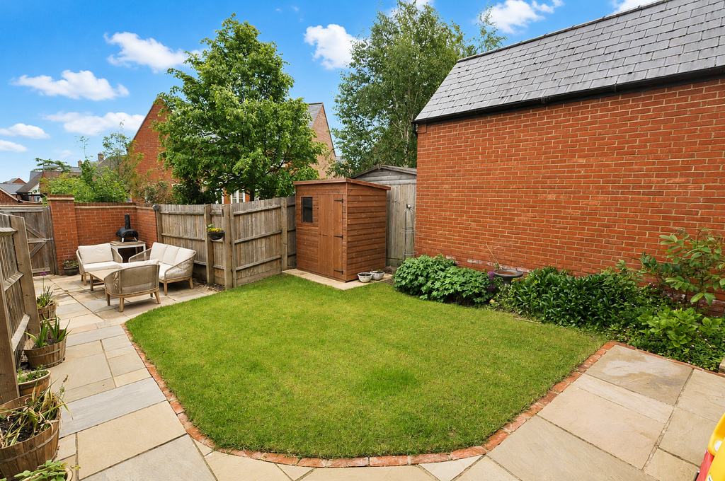 Additional image 11 of 3 bed end terrace house for salePoppyfields Way, Brackley, West Northamptonshire NN13