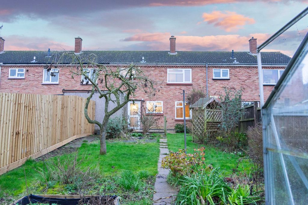 Property photo 2 of 22