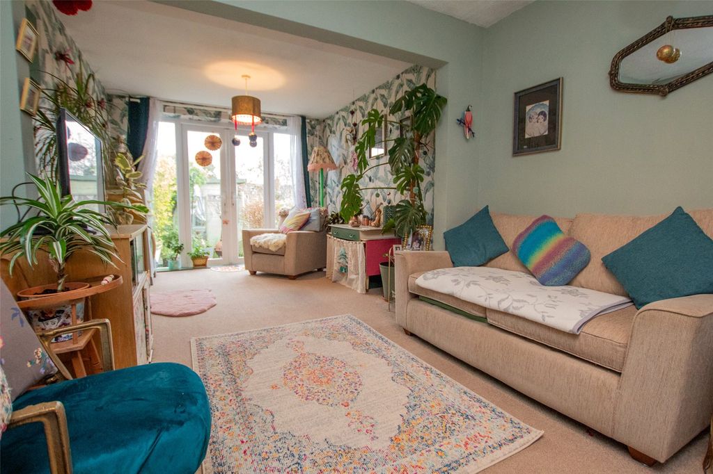 Property photo 3 of 20 Picture No. 69